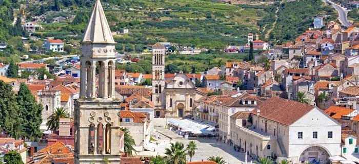 Cosa vedere a Hvar: Trg Sv Stjepana
