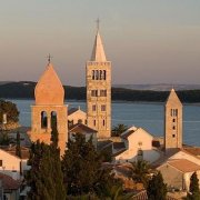 Cosa vedere a Rab: Campanile Santa Maria